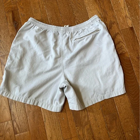Basic Editions Men’s Cream Shorts, Size Large - Picture 2 of 3